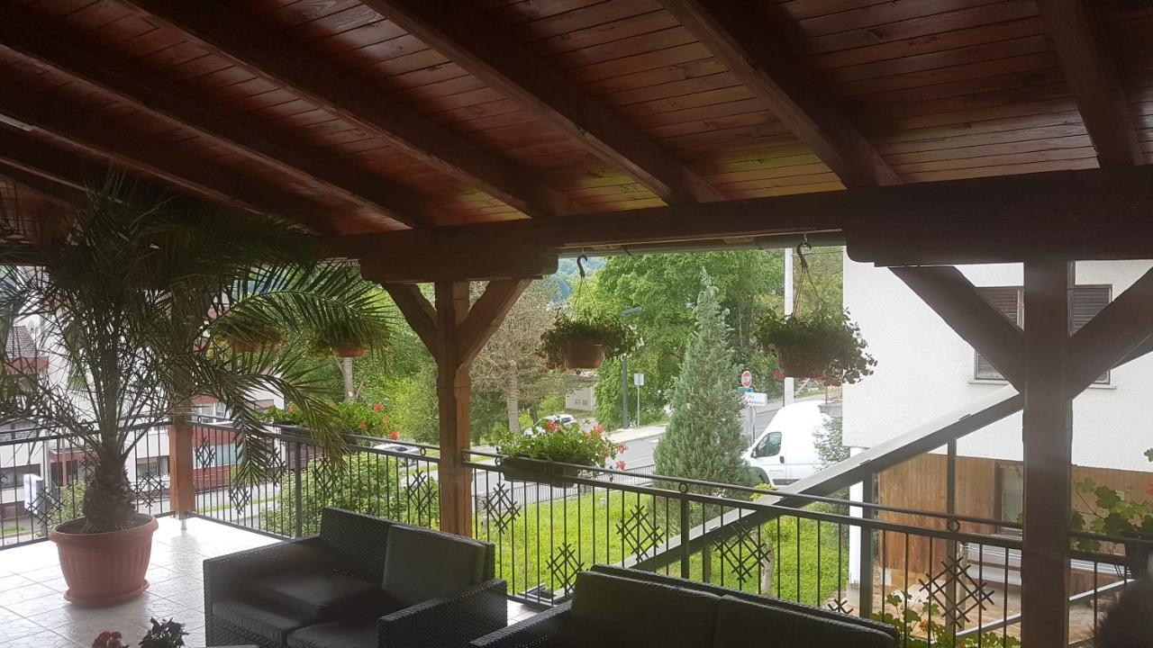 Apartmani Ksenija Krapinske Toplice Esterno foto