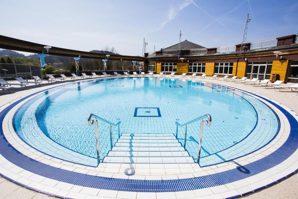 Apartmani Ksenija Krapinske Toplice Esterno foto